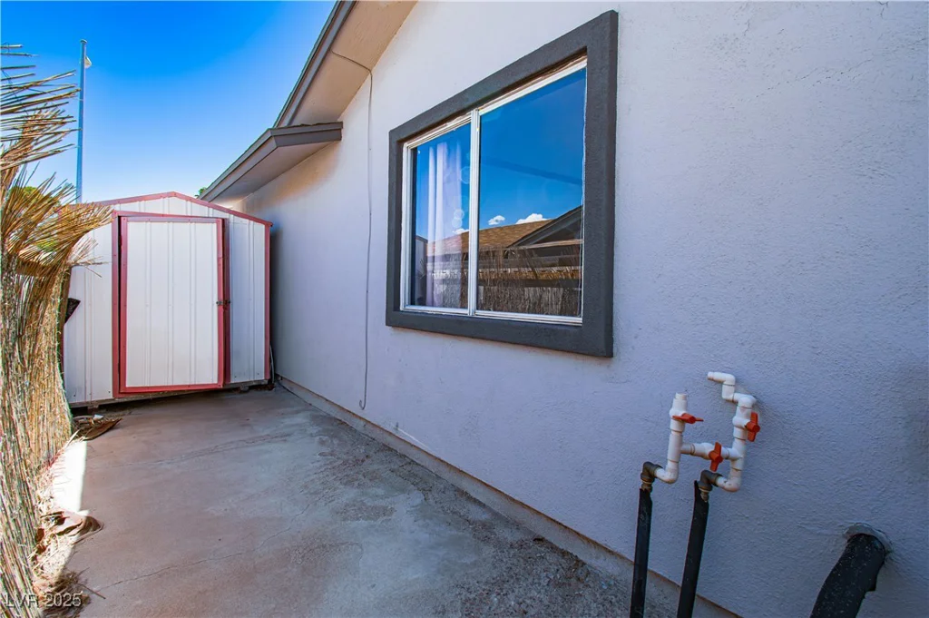 4742 Monterrey, Las Vegas, NV 89121