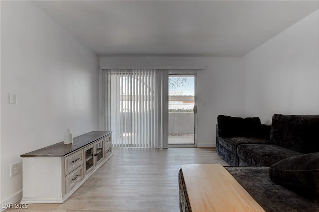 3103 Key Largo, Las Vegas, NV 89120
