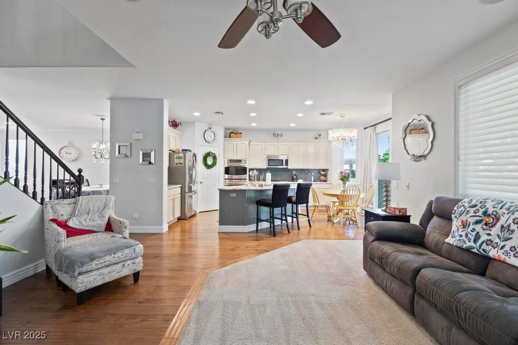 8121 Eagle Clan, Las Vegas, NV 89131