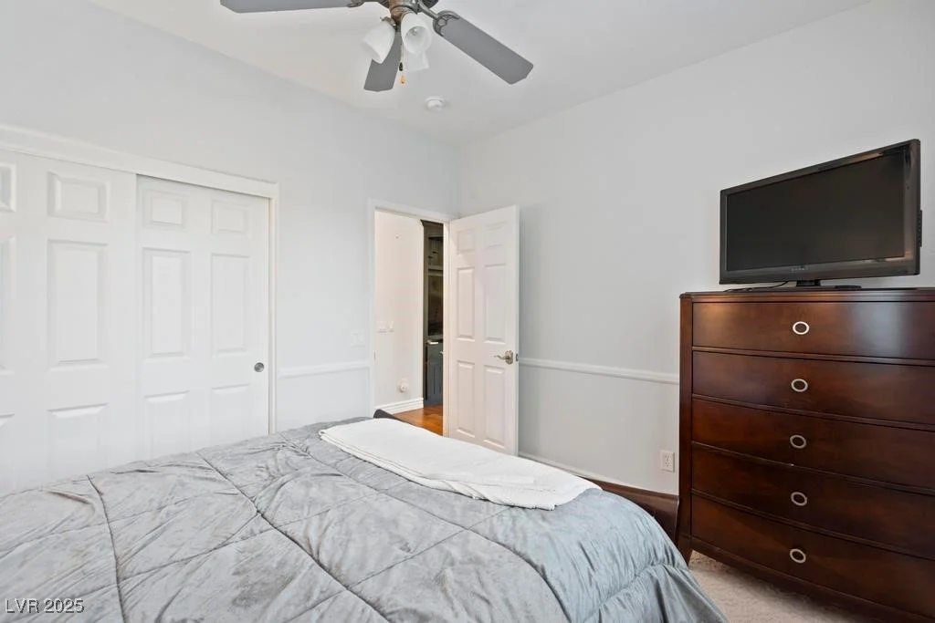 8121 Eagle Clan, Las Vegas, NV 89131