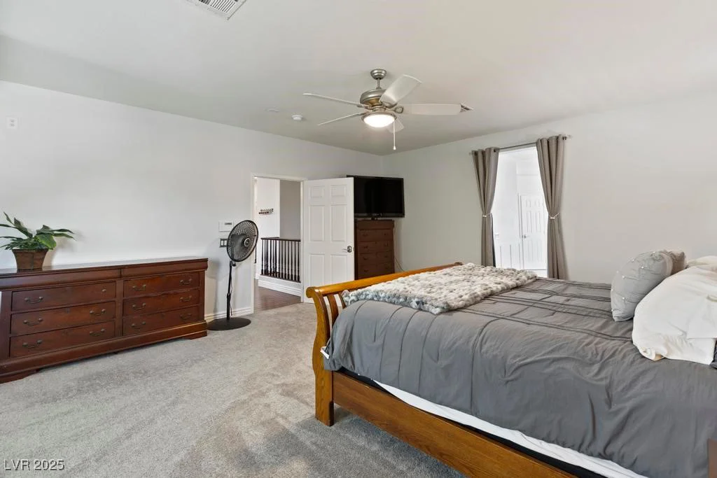 8121 Eagle Clan, Las Vegas, NV 89131