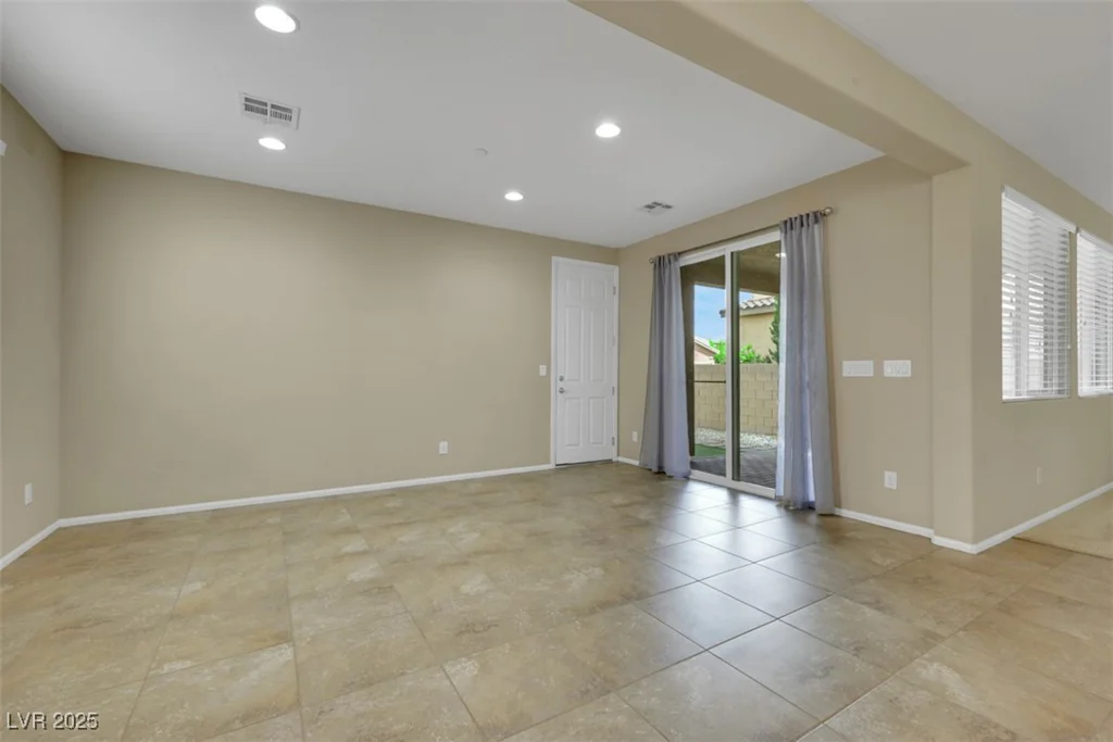 1976 Galleria Spada, Henderson, NV 89044