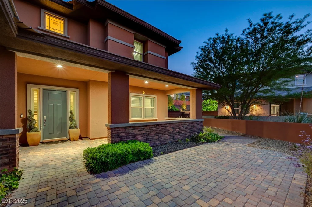 10433 Ember Rose, Las Vegas, NV 89135