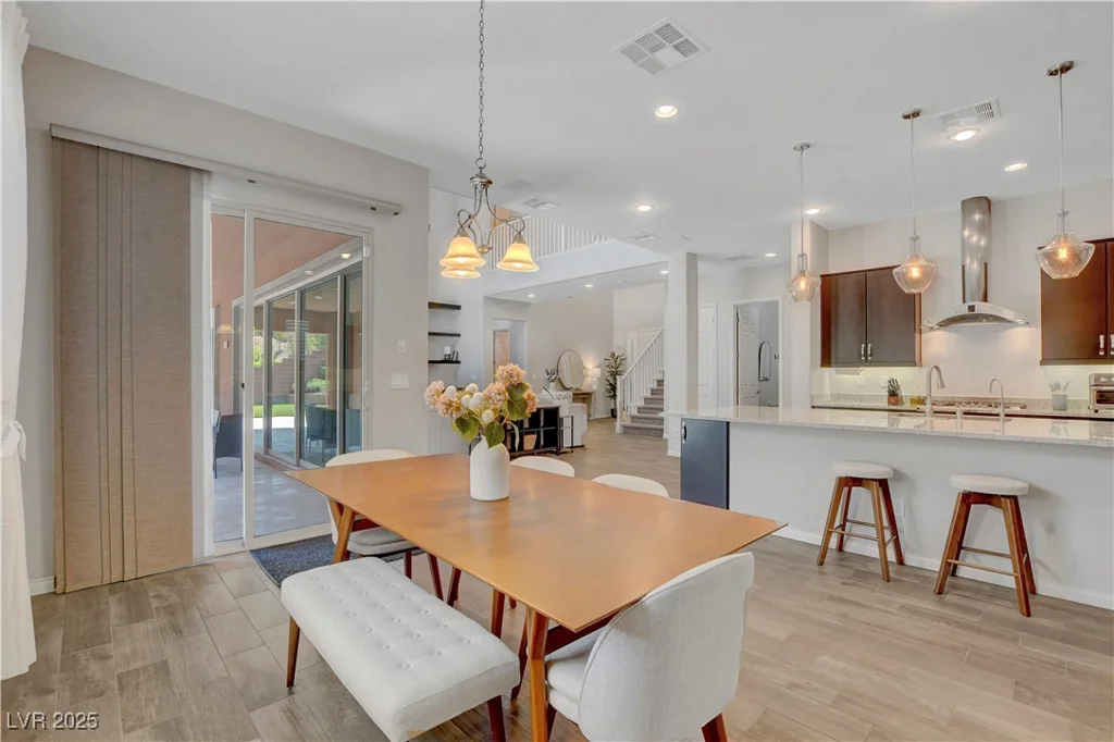 10433 Ember Rose, Las Vegas, NV 89135