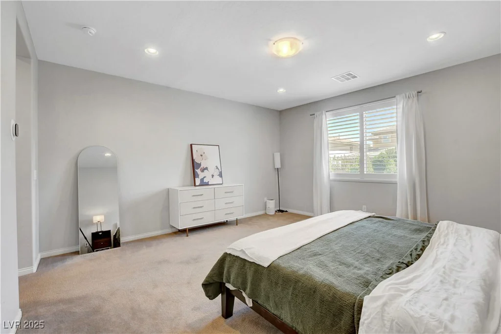 10433 Ember Rose, Las Vegas, NV 89135
