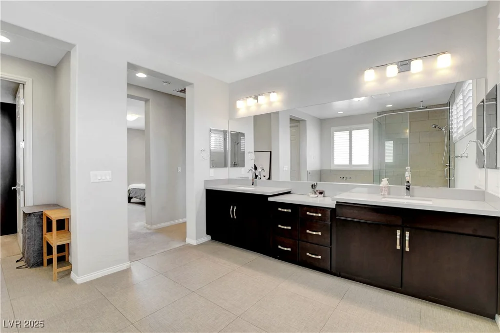 10433 Ember Rose, Las Vegas, NV 89135