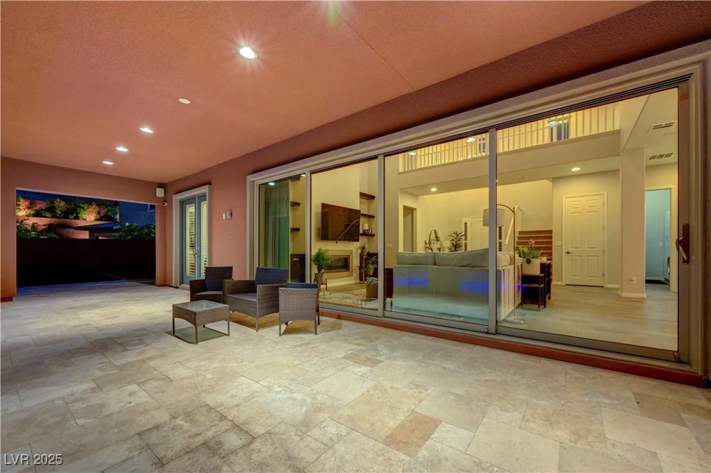 10433 Ember Rose, Las Vegas, NV 89135