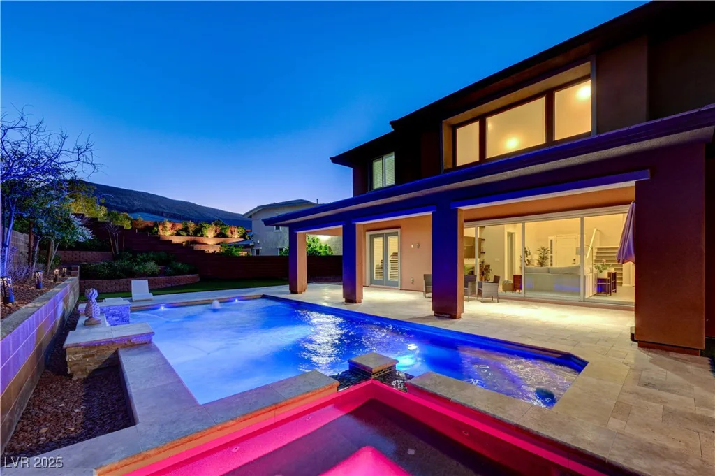 10433 Ember Rose, Las Vegas, NV 89135