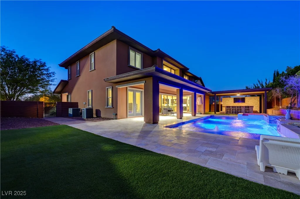 10433 Ember Rose, Las Vegas, NV 89135