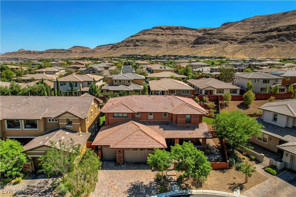 10433 Ember Rose, Las Vegas, NV 89135