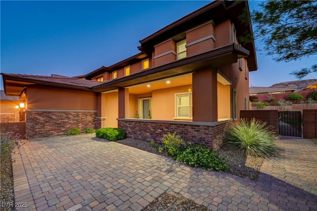 10433 Ember Rose, Las Vegas, NV 89135
