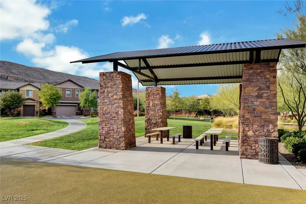 10433 Ember Rose, Las Vegas, NV 89135