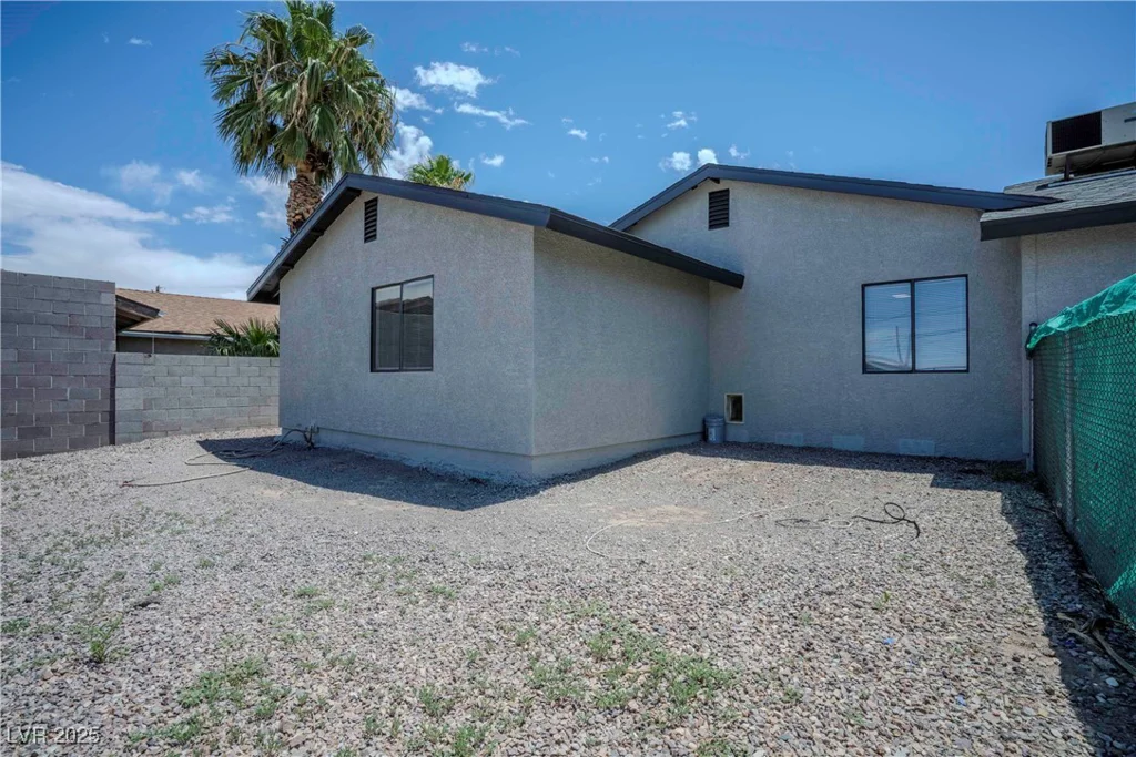 215 Zinc, Henderson, NV 89015