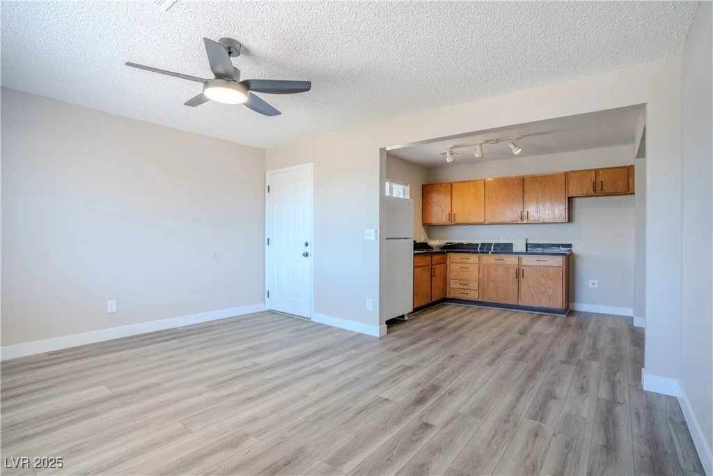 215 Zinc, Henderson, NV 89015