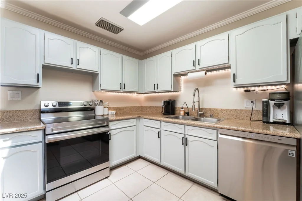 5505 Reiter, Las Vegas, NV 89108