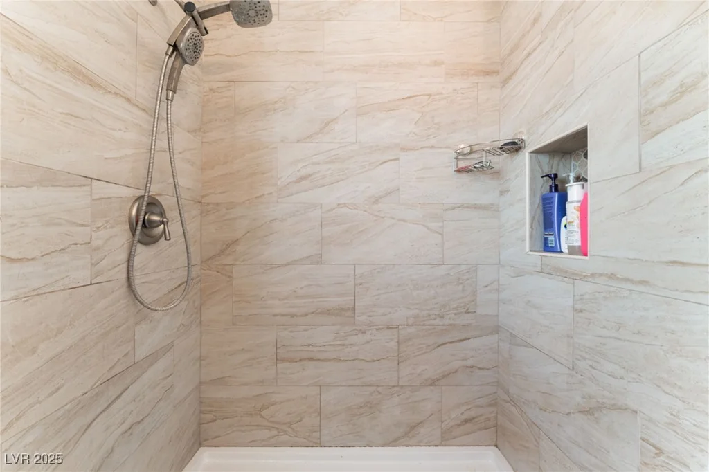 5505 Reiter, Las Vegas, NV 89108