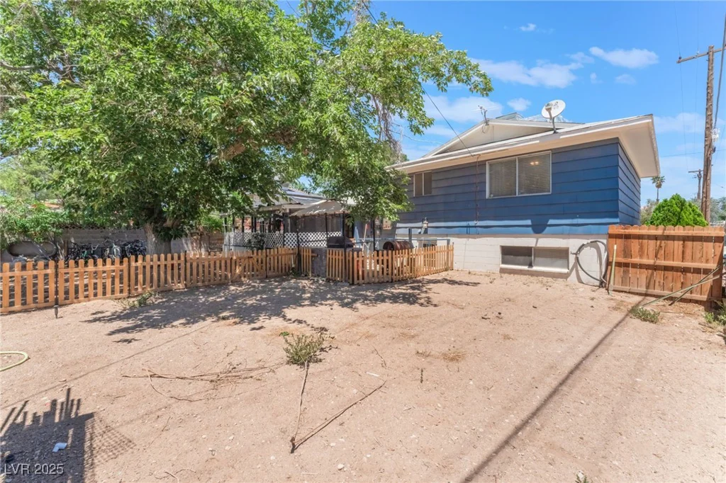 5505 Reiter, Las Vegas, NV 89108
