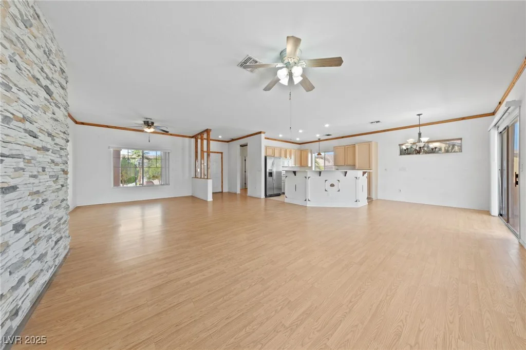2537 Terrytown, Henderson, NV 89052
