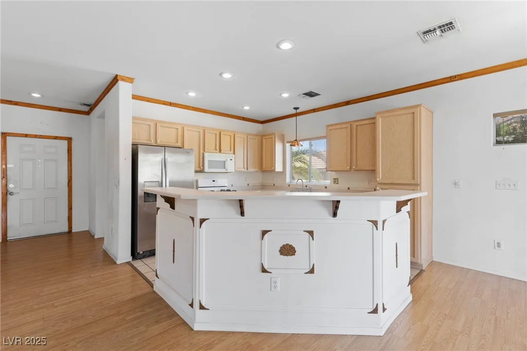 2537 Terrytown, Henderson, NV 89052