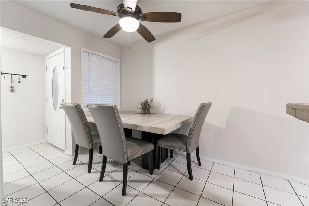 6608 Burgundy, Las Vegas, NV 89107