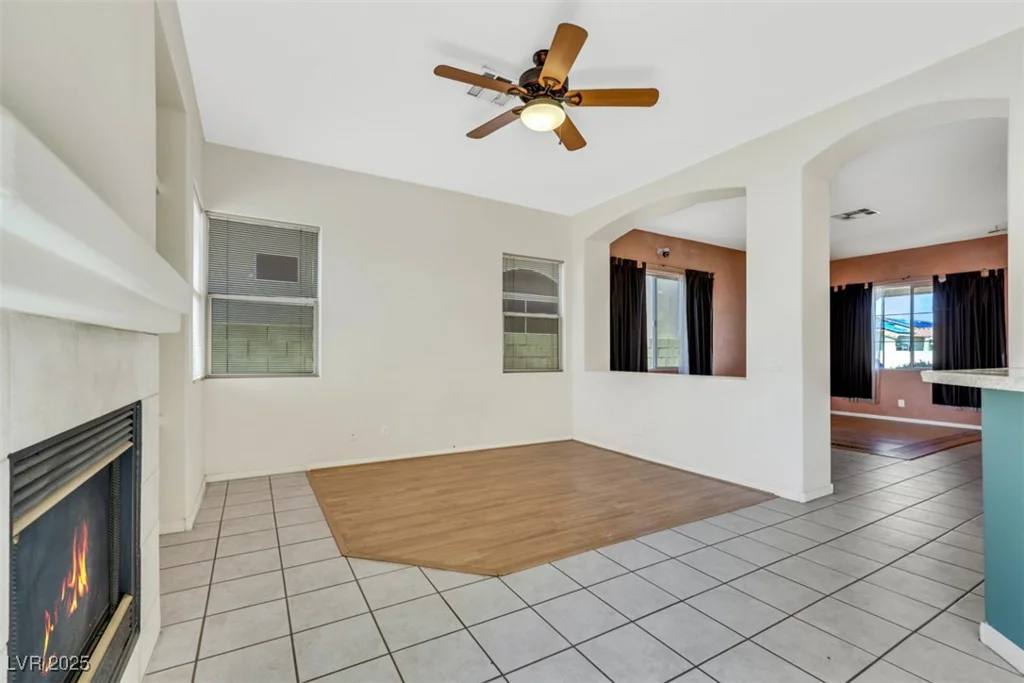 8849 Pheasant Valley, Las Vegas, NV 89123