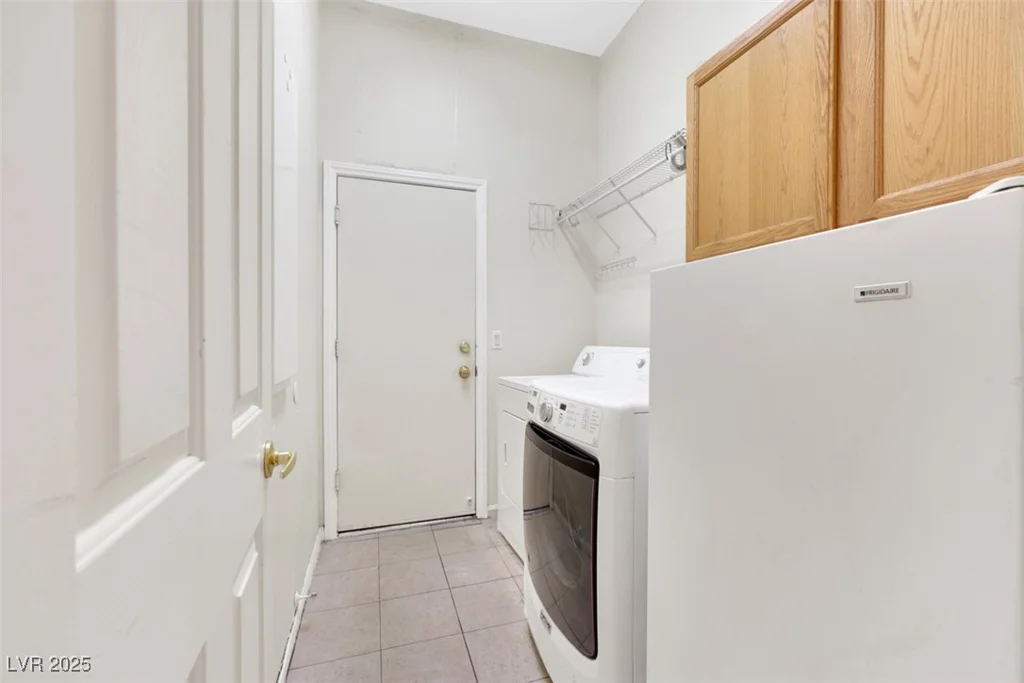 8849 Pheasant Valley, Las Vegas, NV 89123