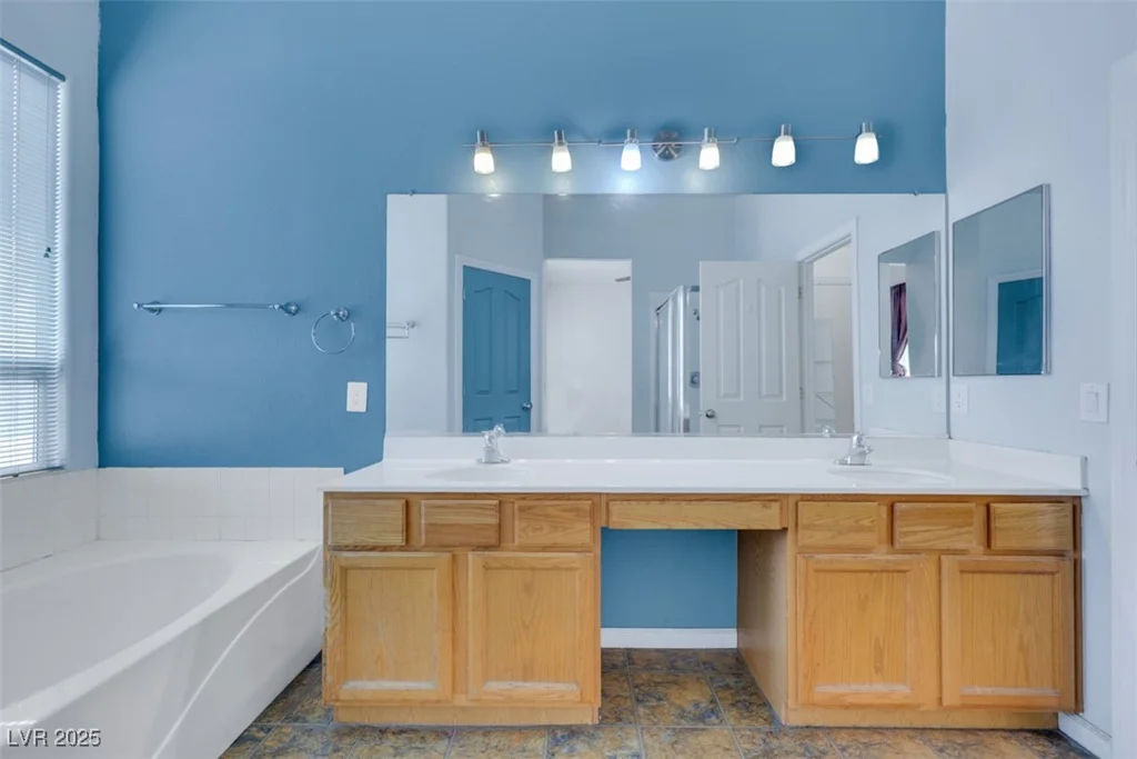 8849 Pheasant Valley, Las Vegas, NV 89123