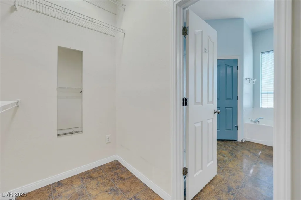 8849 Pheasant Valley, Las Vegas, NV 89123