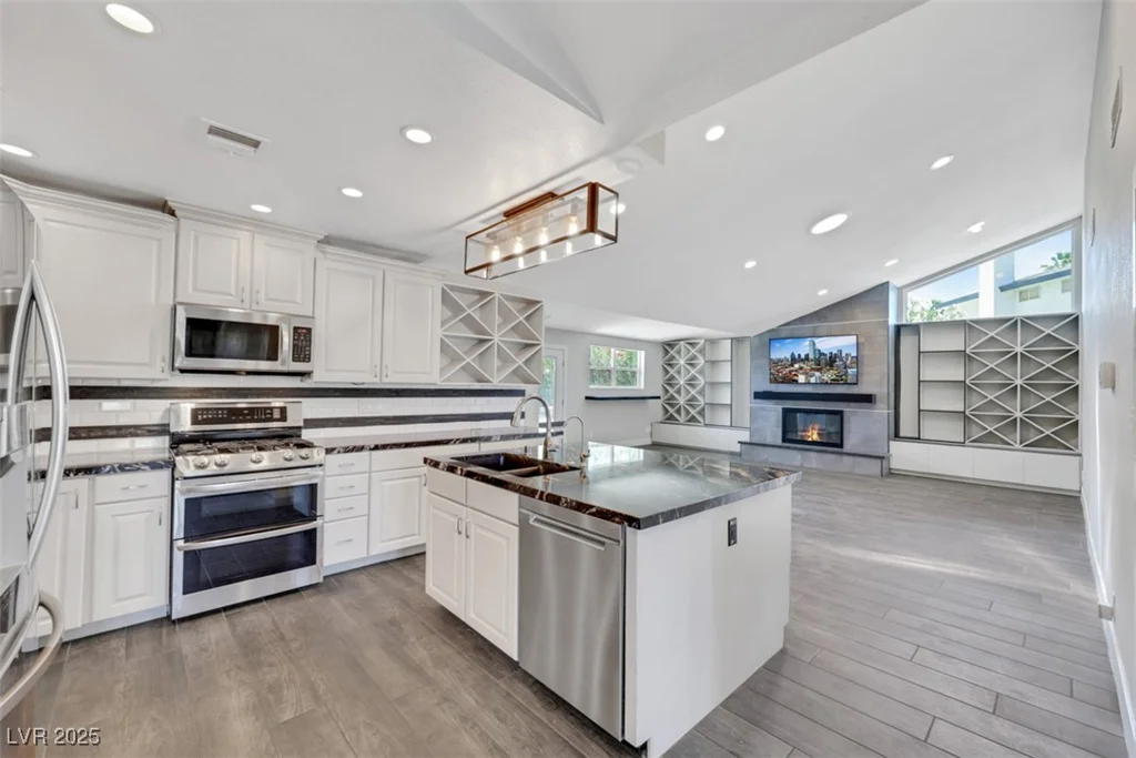 4143 Chela, Las Vegas, NV 89120