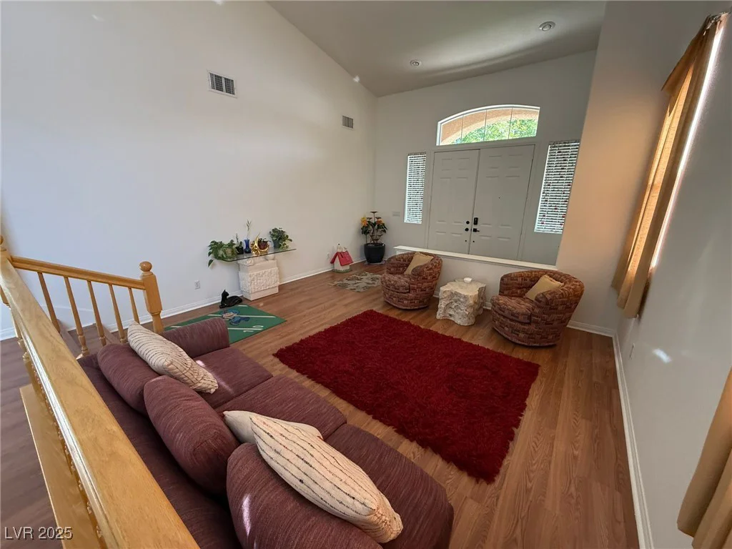6351 Davidson, Las Vegas, NV 89110