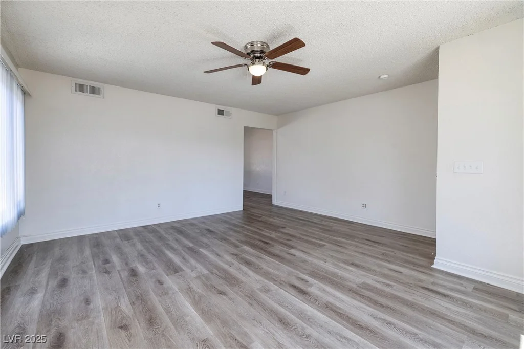 5535 Oxbow, Las Vegas, NV 89119