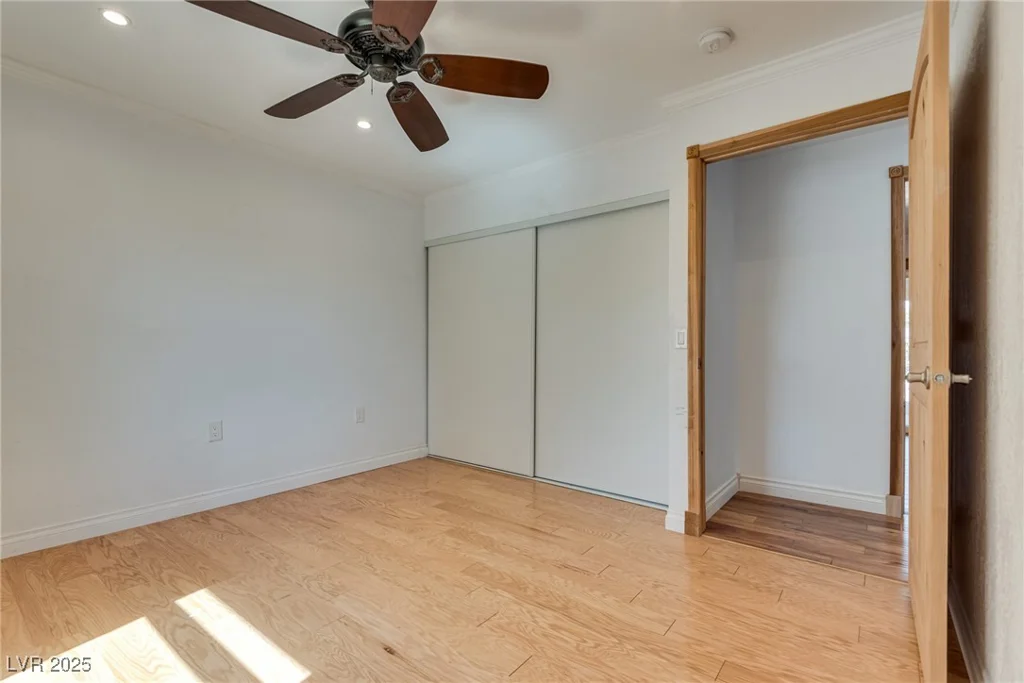 7950 Red Barn, Las Vegas, NV 89123