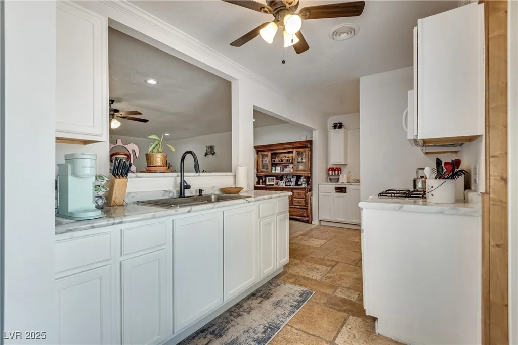 7950 Red Barn, Las Vegas, NV 89123
