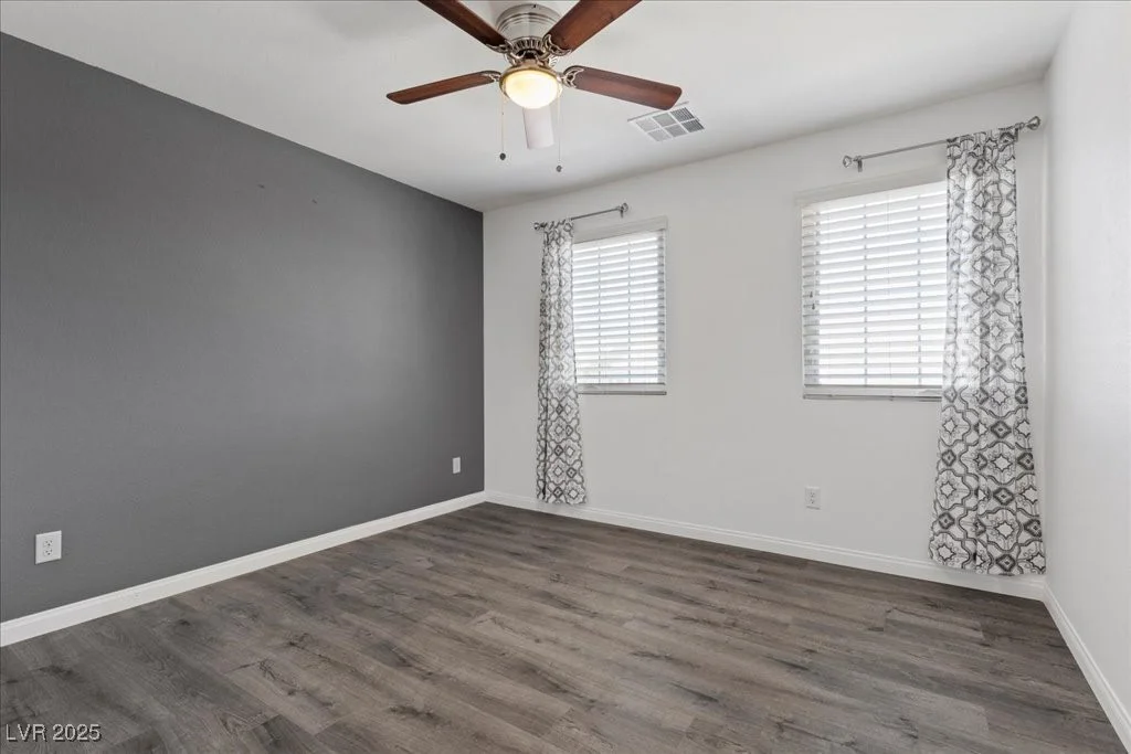 6540 Cougar, Las Vegas, NV 89139