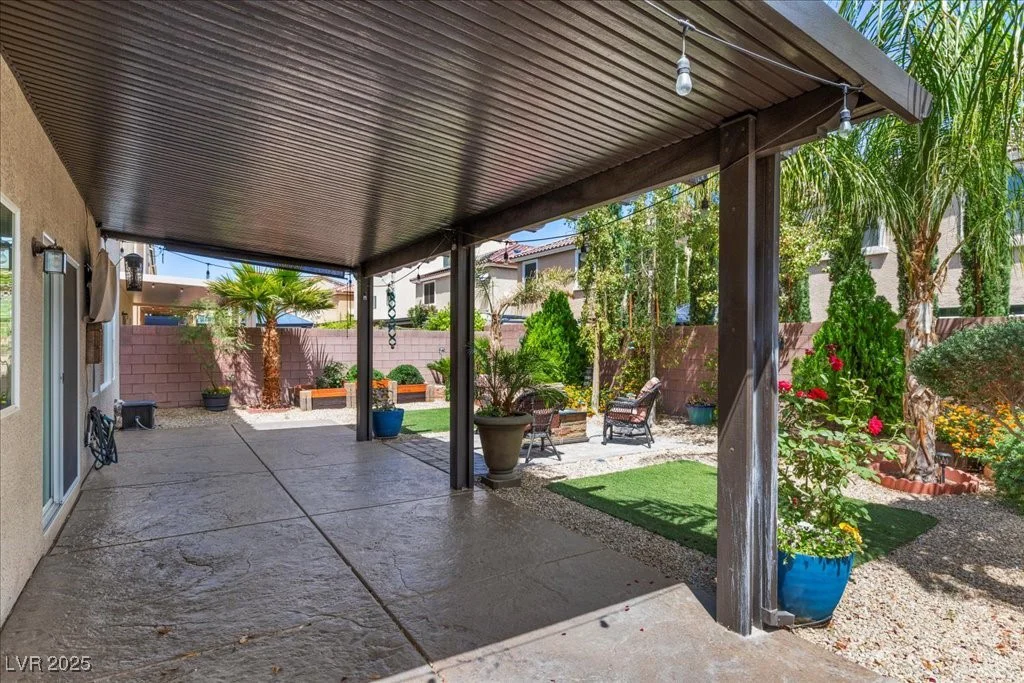 6540 Cougar, Las Vegas, NV 89139