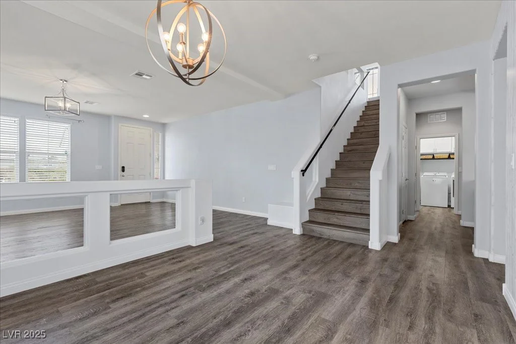 6540 Cougar, Las Vegas, NV 89139
