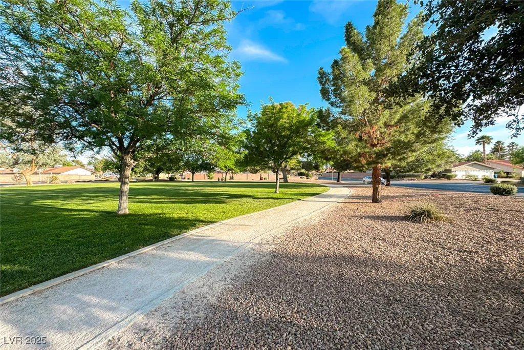 7670 Descanso, Las Vegas, NV 89123