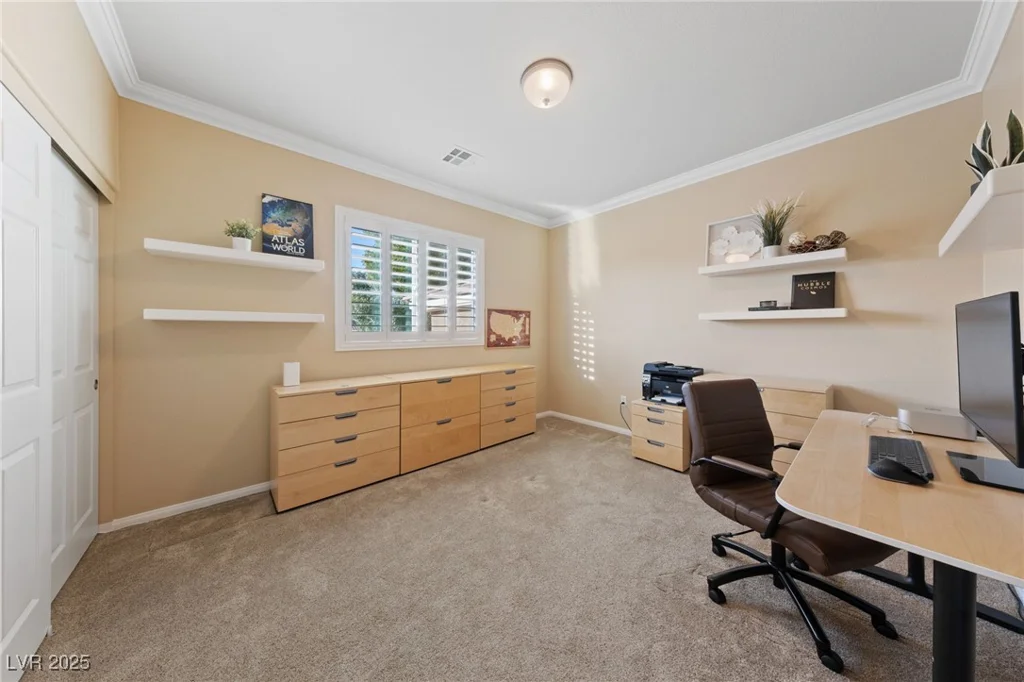 5823 Falling Stream, Las Vegas, NV 89131