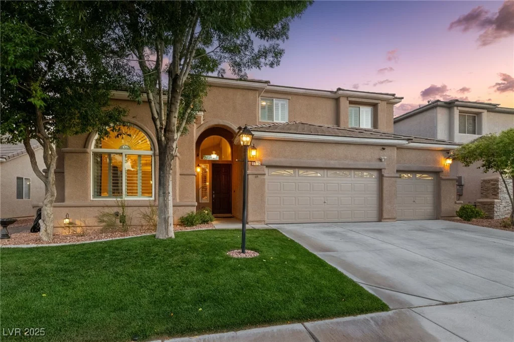 5823 Falling Stream, Las Vegas, NV 89131