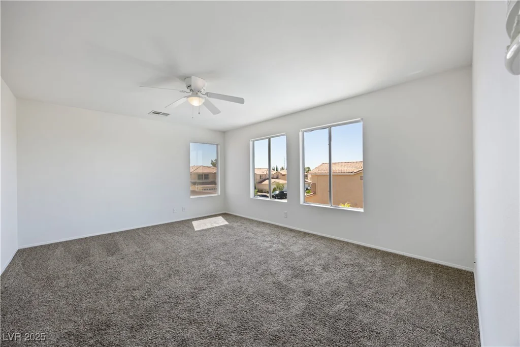 1921 Moonlight Bluff, North Las Vegas, NV 89084