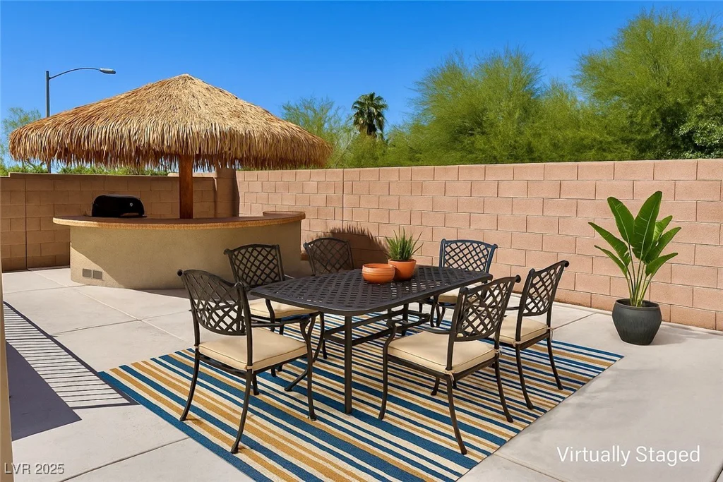 1921 Moonlight Bluff, North Las Vegas, NV 89084