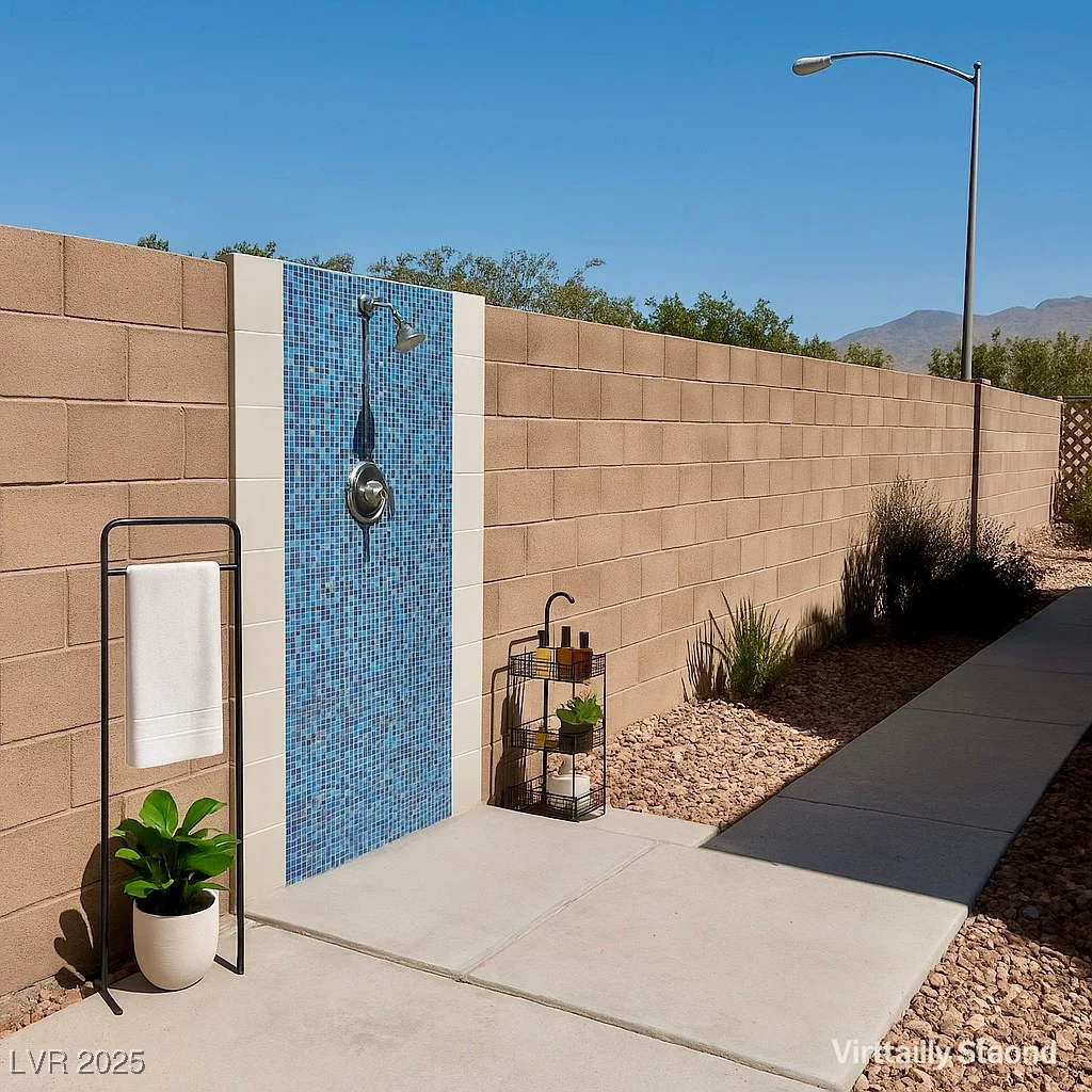 1921 Moonlight Bluff, North Las Vegas, NV 89084