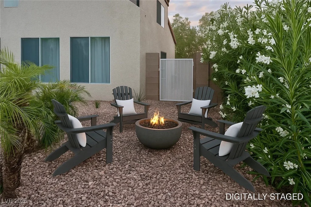 1921 Moonlight Bluff, North Las Vegas, NV 89084