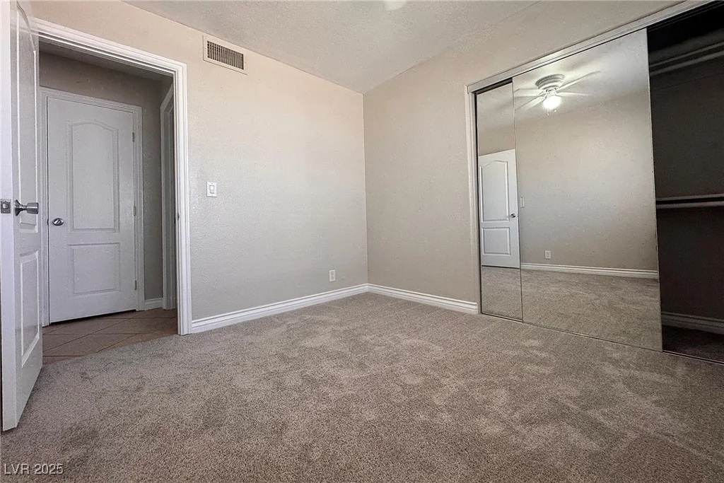 6929 Montcliff, Las Vegas, NV 89147