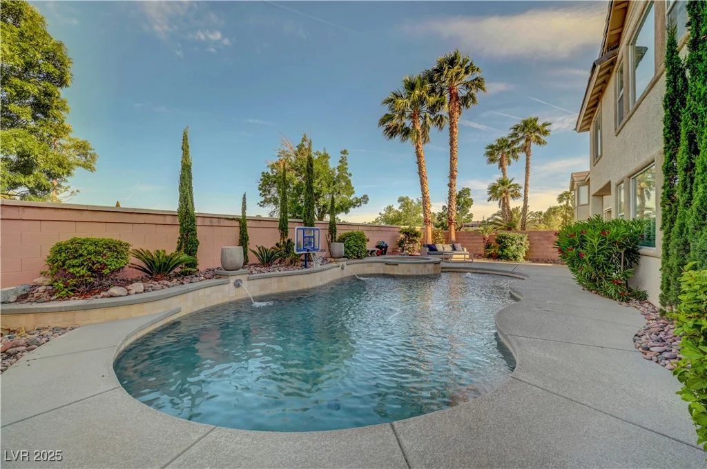 3632 Red Fir, Las Vegas, NV 89135