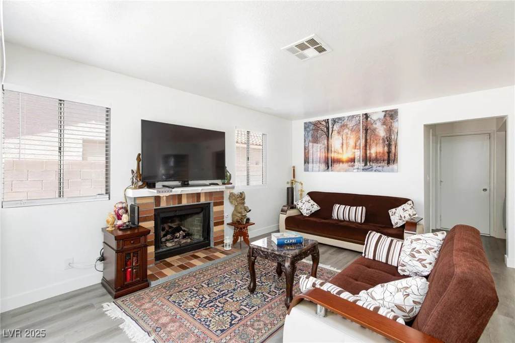 459 Kelsford, Las Vegas, NV 89123
