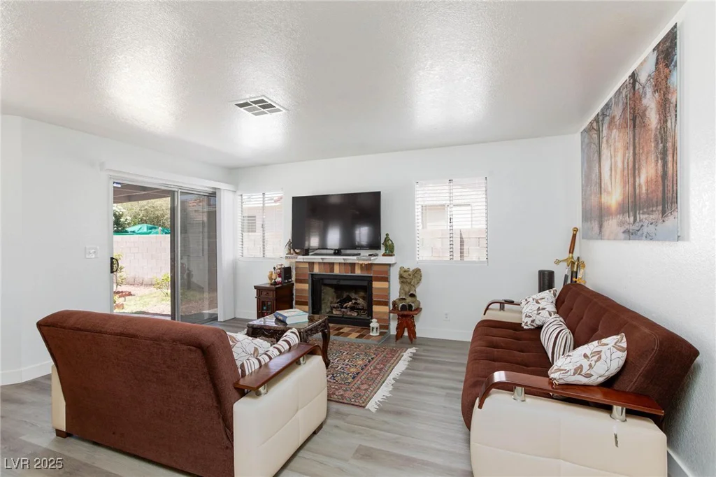 459 Kelsford, Las Vegas, NV 89123