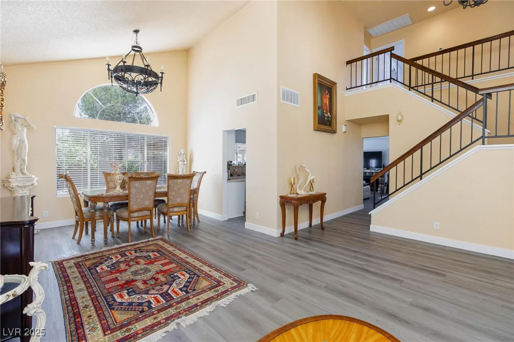 459 Kelsford, Las Vegas, NV 89123