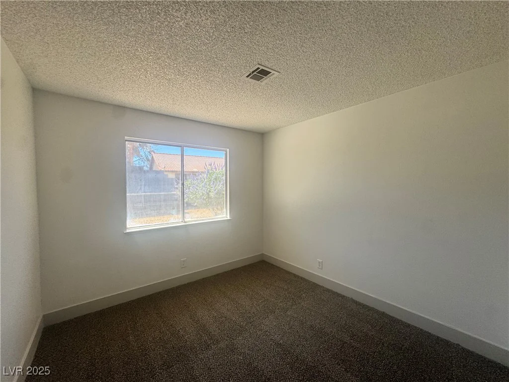 3920 Aspencrest, Las Vegas, NV 89108