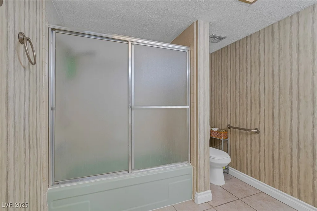 3815 Atlantis, Las Vegas, NV 89121